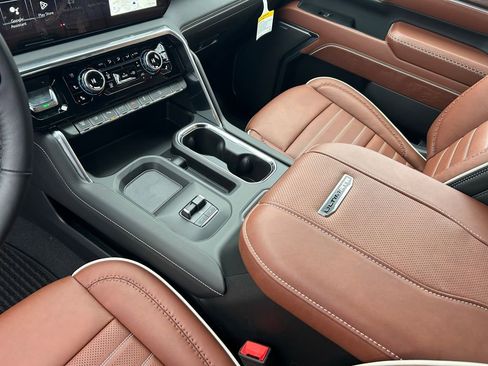 New 2026 GMC Sierra 2500 Denali Ultimate image 20