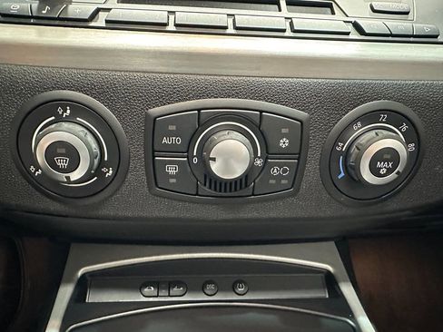 Used 2006 BMW M Roadster image 27