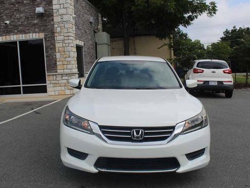 Used 2015 Honda Accord LX image 2