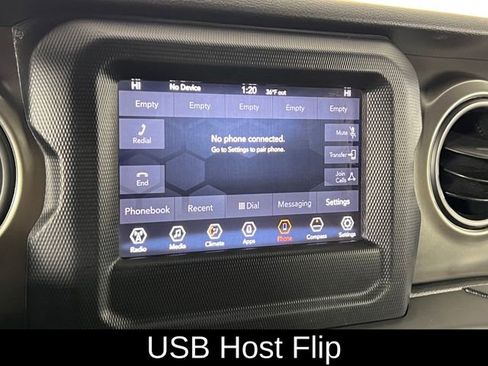 Used 2018 Jeep Wrangler Unlimited Sport S image 34