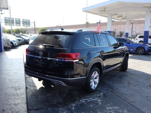 Used 2018 Volkswagen Atlas SEL FWD image 3
