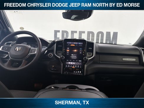 Used 2025 RAM 2500 Big Horn AWD/4WD image 10