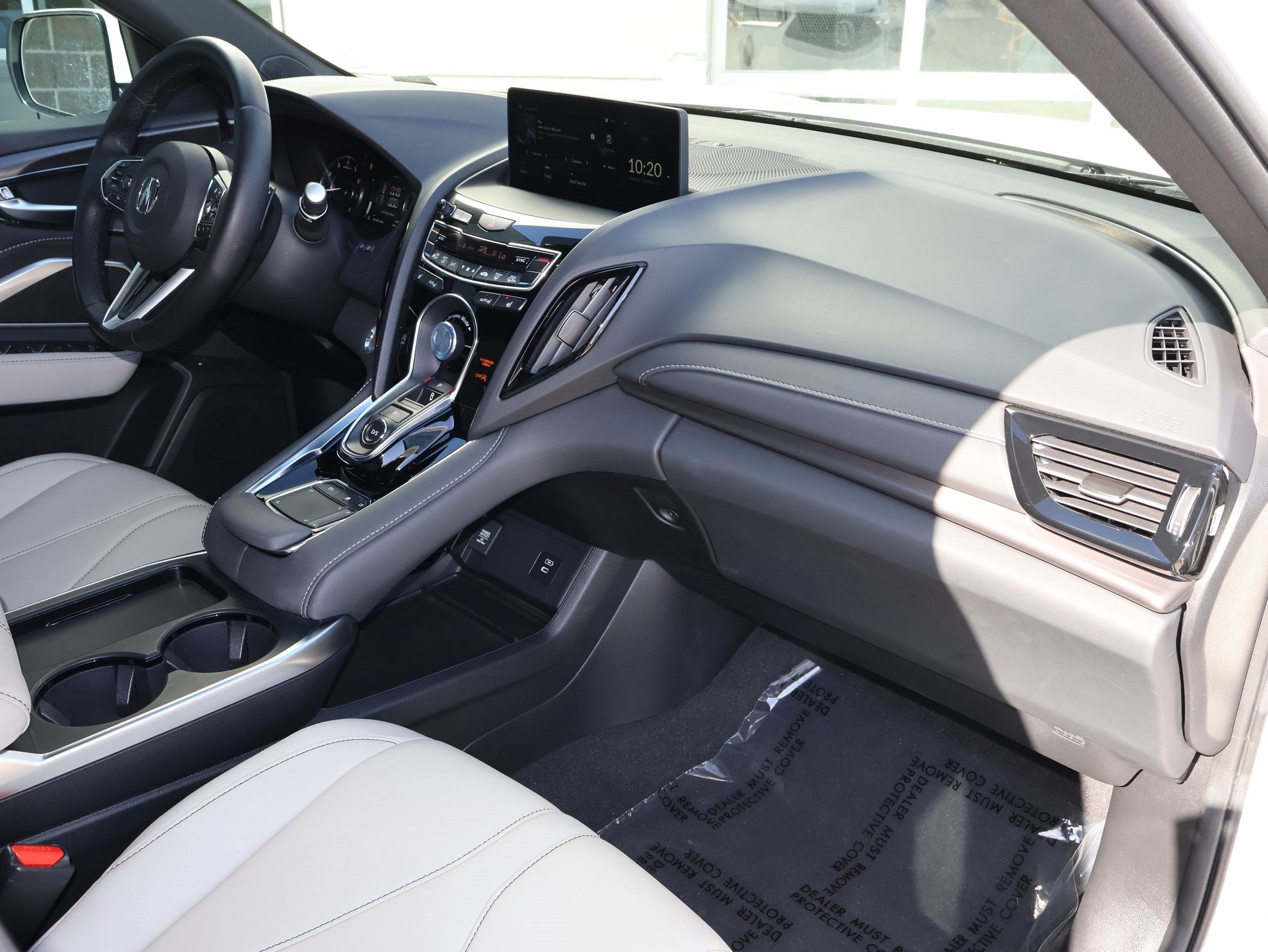 Used 2025 Acura RDX SH-AWD image 33