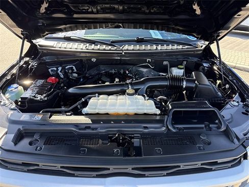 Used 2024 Ford Expedition XLT image 44