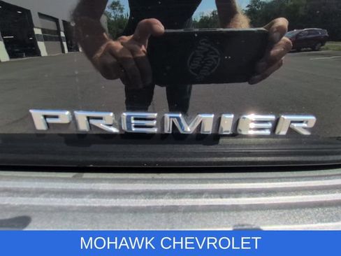Certified 2025 Chevrolet Tahoe Premier AWD/4WD image 34