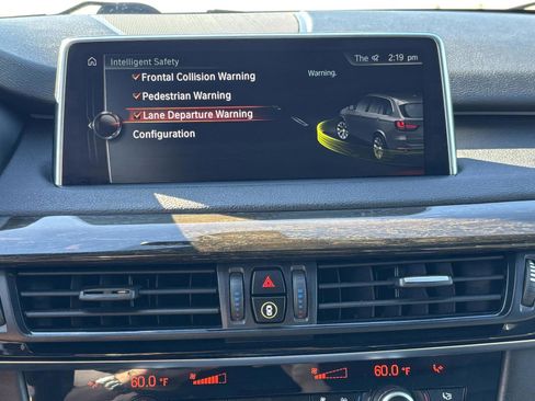 Used 2017 BMW X5 xDrive50i image 30