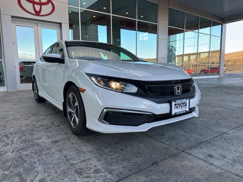 Used 2019 Honda Civic LX image 2