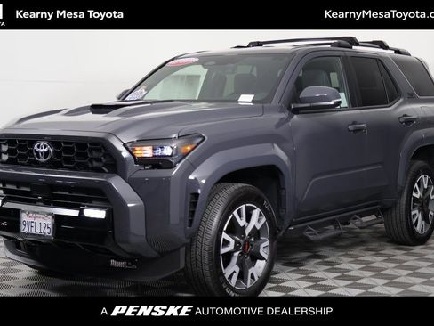 Used 2025 Toyota 4Runner TRD Sport image 1