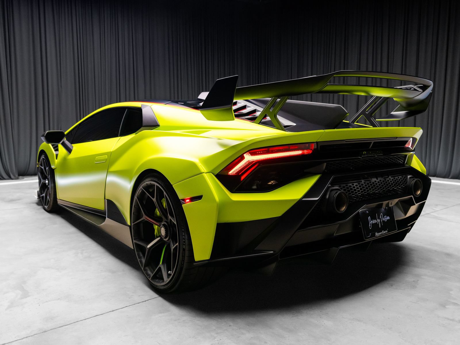 Used 2022 Lamborghini Huracan STO RWD image 50
