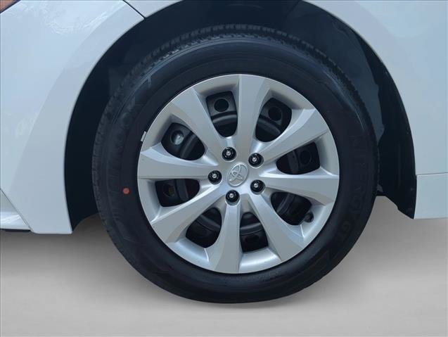 Certified 2025 Toyota Corolla LE w/ Convenience Package FWD image 9