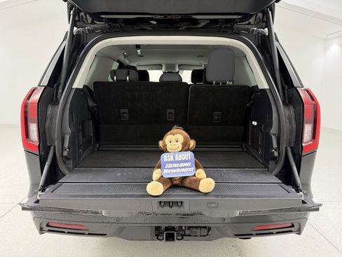 Used 2025 Ford Expedition Active image 10