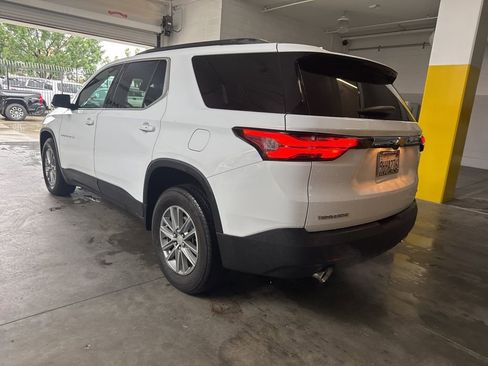 Used 2023 Chevrolet Traverse LT image 7