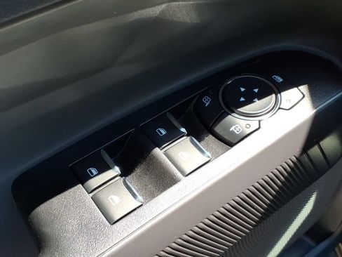 New 2026 Ford Maverick Lobo AWD/4WD image 18