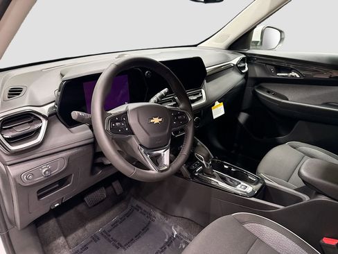 New 2026 Chevrolet TrailBlazer LT w/ Convenience Package image 10