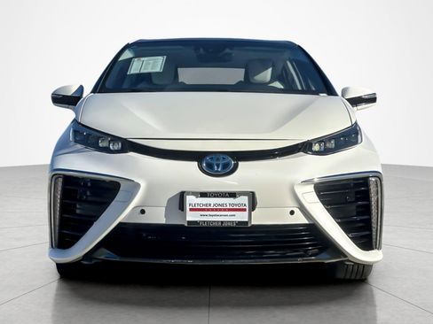 Used 2019 Toyota Mirai image 8