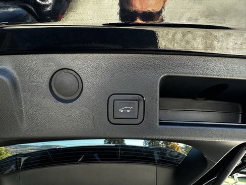 New 2026 Chevrolet Equinox ACTIV w/ Convenience Package III image 12