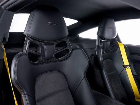 Used 2022 Porsche 911 Carrera GTS w/ Premium Package image 45