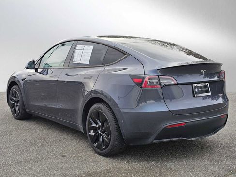 Used 2020 Tesla Model Y Long Range image 5