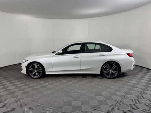 Used 2023 BMW 330i xDrive Sedan w/ Driving Assistance Package AWD/4WD image 11