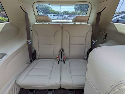 Used 2018 GMC Acadia Denali FWD image 17