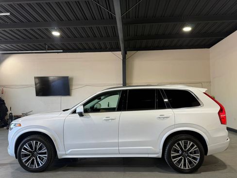 Used 2022 Volvo XC90 T5 Momentum w/ Advanced Package AWD/4WD image 9