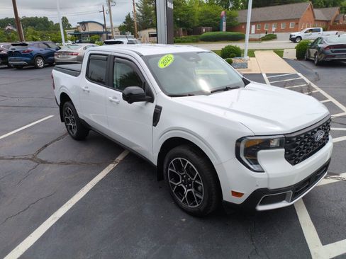 Used 2025 Ford Maverick Lariat AWD/4WD image 1