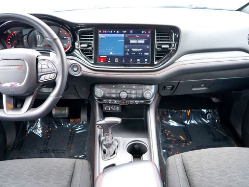 Used 2025 Dodge Durango GT image 21