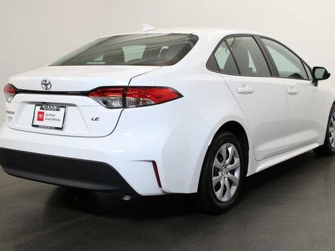 Certified 2023 Toyota Corolla LE image 6