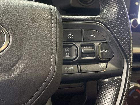 Used 2025 Toyota Tacoma SR image 20