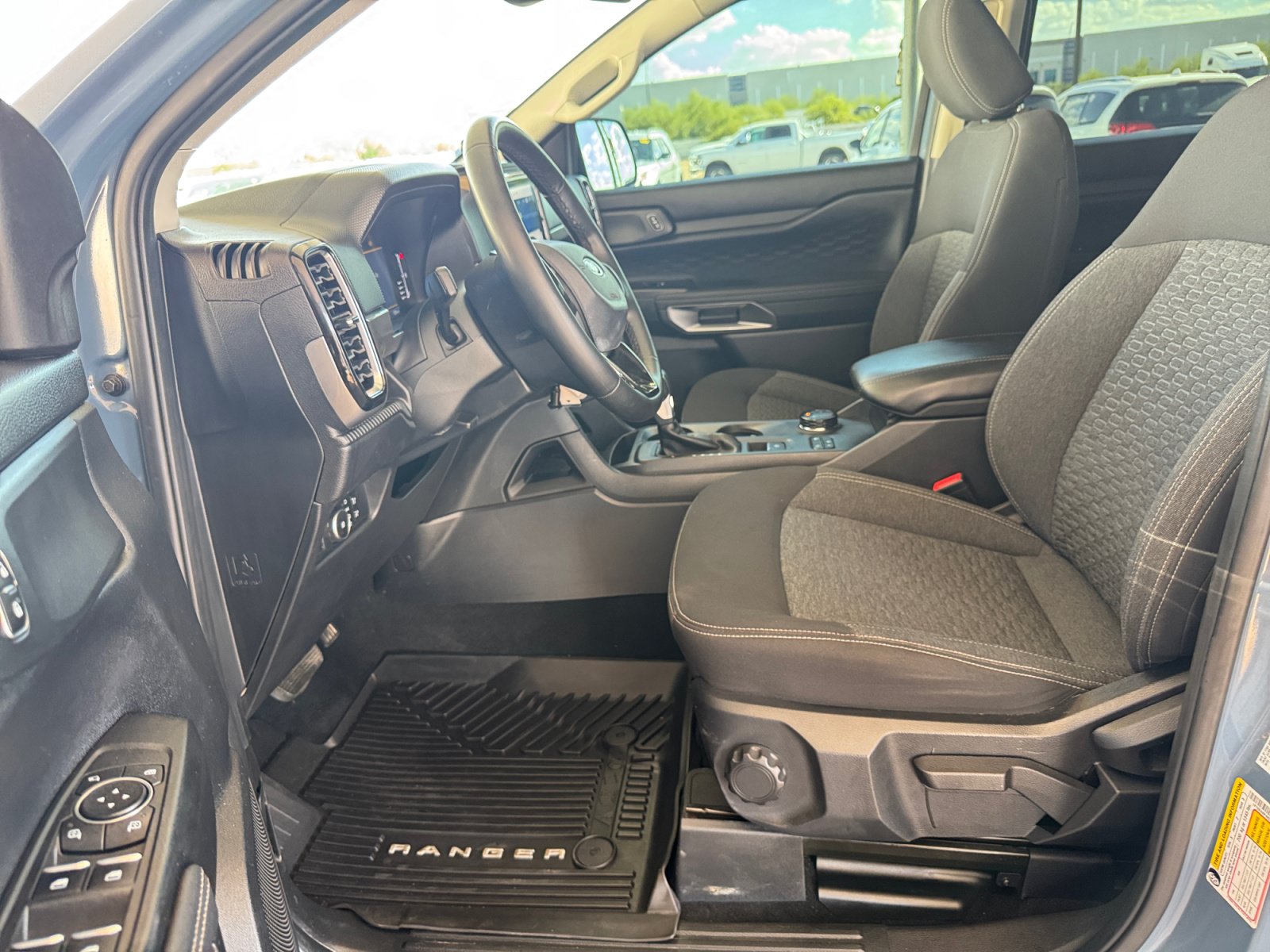 Used 2024 Ford Ranger XLT w/ Technology Package AWD/4WD image 9