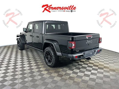 New 2025 Jeep Gladiator Willys image 5