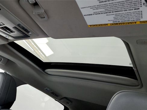 Certified 2024 Toyota Sienna XLE image 27