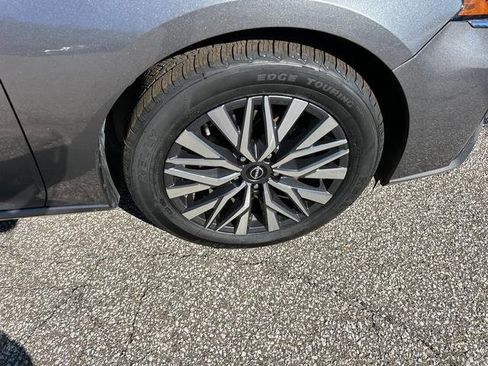 Used 2023 Nissan Altima 2.5 SV image 33