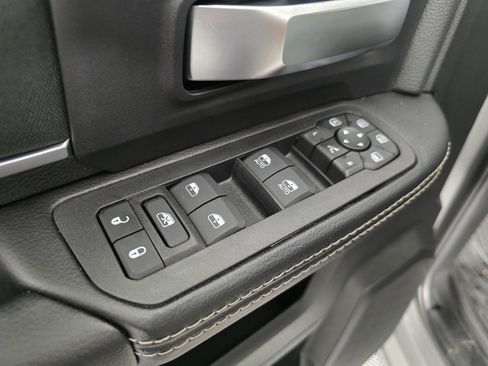 New 2026 RAM 3500 Big Horn AWD/4WD image 22