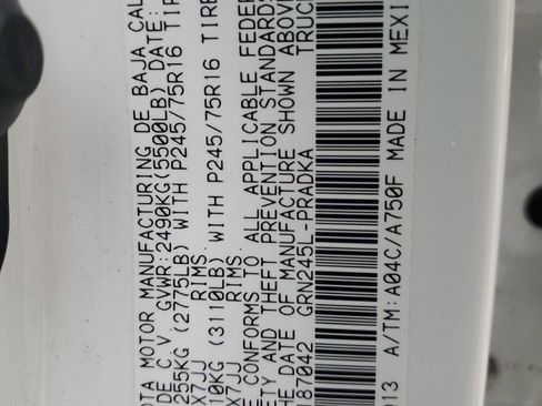 Used 2015 Toyota Tacoma Base image 9