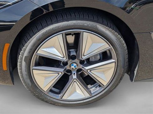 Used 2025 BMW i4 eDrive40 RWD image 24