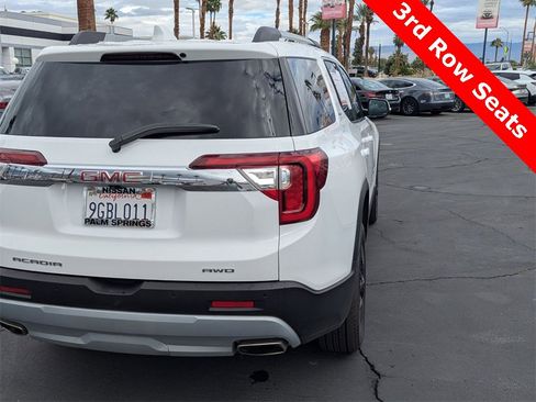 Used 2023 GMC Acadia SLE w/ Driver Convenience Package image 11