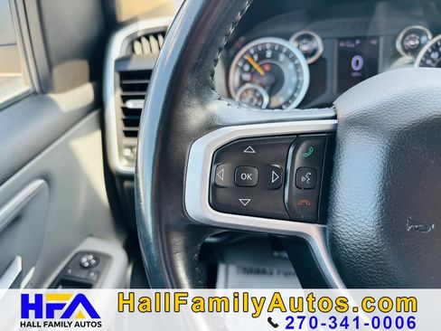 Used 2020 RAM 1500 Big Horn AWD/4WD image 14
