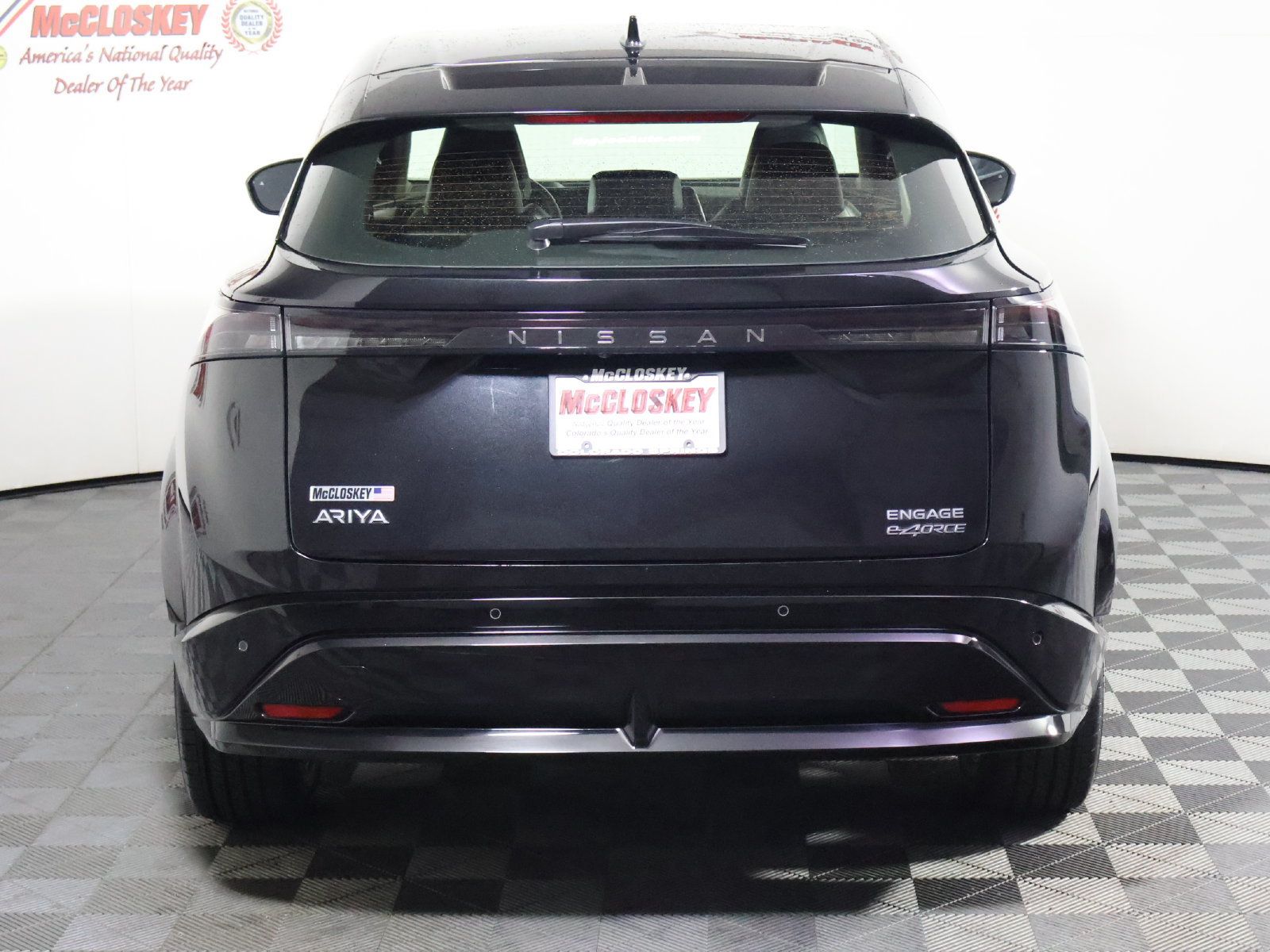 Used 2023 Nissan Ariya AWD image 6