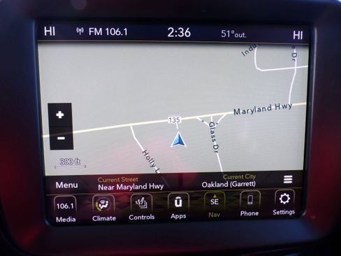 Used 2023 Jeep Renegade Altitude w/ Sun/Sound Group image 13