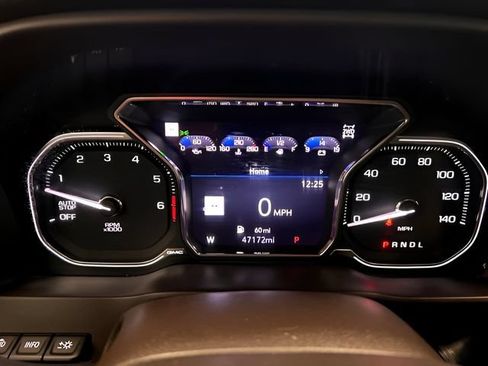 Used 2019 GMC Sierra 1500 Denali w/ Denali Ultimate Package AWD/4WD image 22