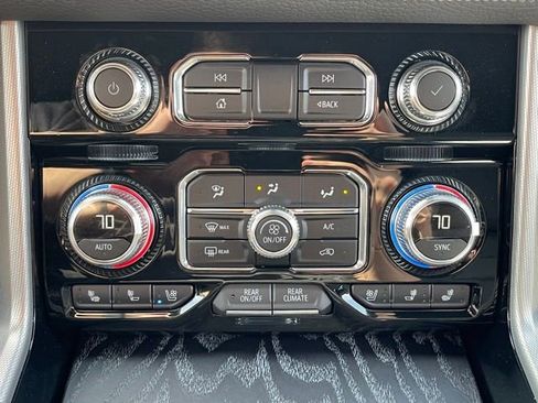 Used 2024 GMC Yukon XL Denali w/ Max Trailering Package image 14