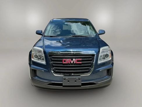 Used 2017 GMC Terrain SLE FWD image 3