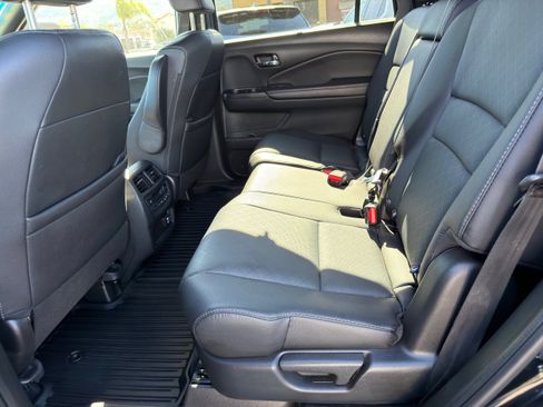 Used 2021 Honda Passport Elite image 16