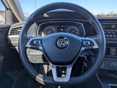 Used 2021 Volkswagen Jetta S image 15