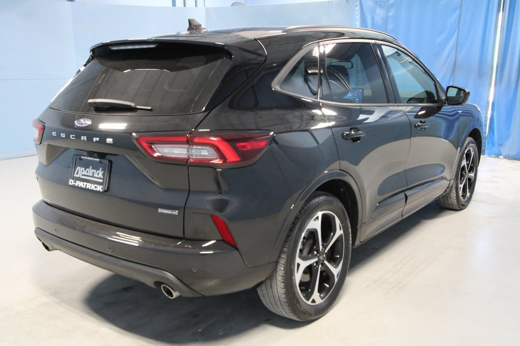 Used 2025 Ford Escape ST-Line Elite w/ Premium Technology Package AWD/4WD image 23