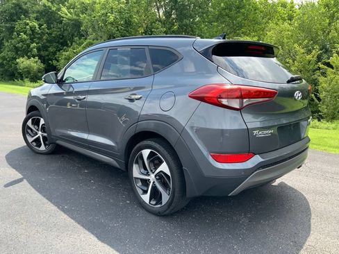 Used 2016 Hyundai Tucson Limited w/ Option Group 03 AWD/4WD image 8