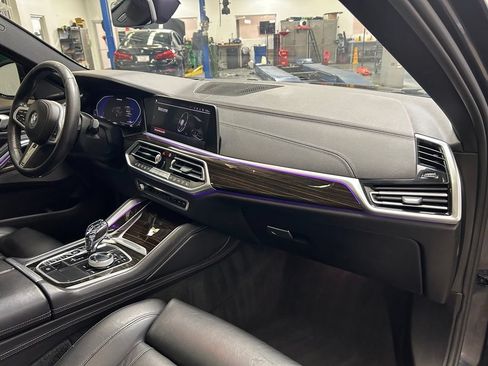 Used 2020 BMW X6 sDrive40i w/ M Sport Package RWD image 16
