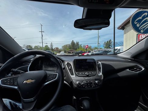 Used 2023 Chevrolet Malibu LT w/ Driver Confidence Package FWD image 24