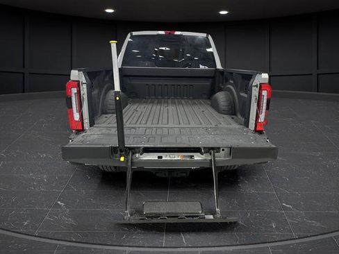 Used 2026 Ford F250 Platinum image 17